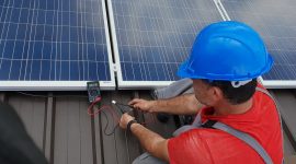 Überspannungsschutz und Blitzschutz für Photovoltaikanlagen